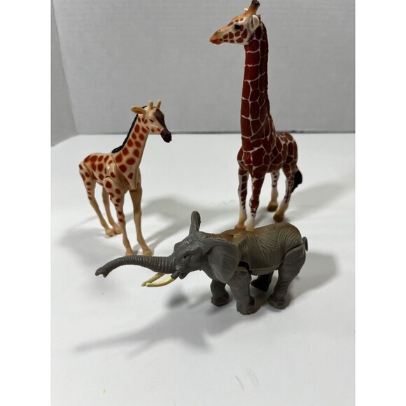 Safari Animals Figures Toys 8 PCs Realistic Wildlife Zoo Animal Figurine Jungle - Picture 8 of 8